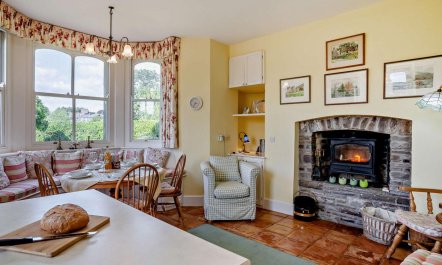 3 Bed in Brecon 2