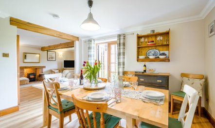 4 Bed in Melton Constable 9
