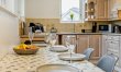 2 Bed in Windermere 6