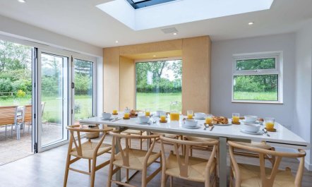 4 Bed in Melton Constable 8
