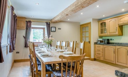 5 Bed in Llanwrtyd Wells 6