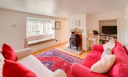 3 Bed in Corfe Castle 1