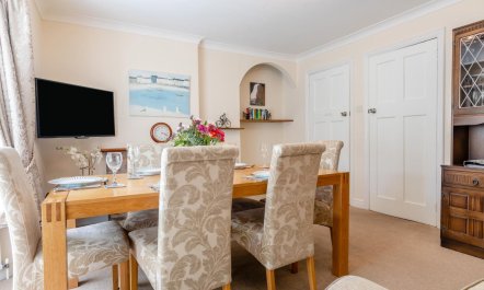 3 Bed in Dawlish 5