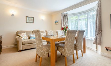 3 Bed in Dawlish 7