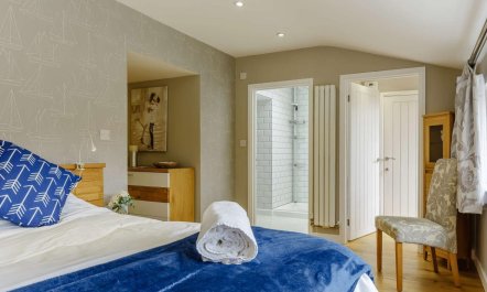 4 Bed in Newquay 9