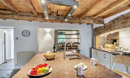 3 Bed in Coverdale 7