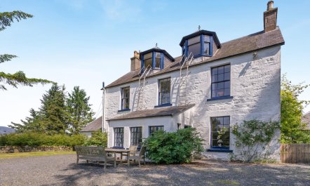 5 Bed in Blairgowrie