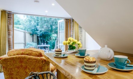 1 Bed in Glastonbury 5