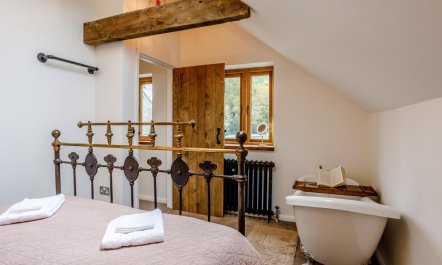 1 Bed in Glastonbury 9