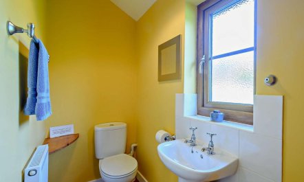 2 Bed in Strontian 8