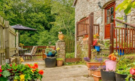 2 Bed in Holmrook 1