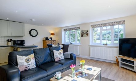 2 Bed in Melton Constable 4