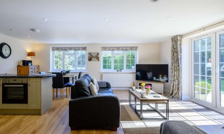 2 Bed in Melton Constable 2