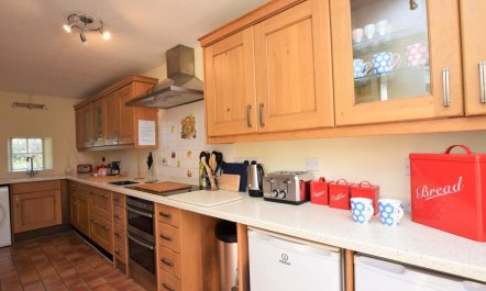 4 Bed in Barnstaple 9