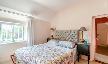 2 Bed in Cirencester 4