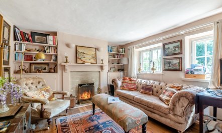 2 Bed in Cirencester 1