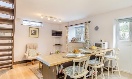 1 Bed in Yelverton 2