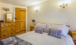 2 Bed in Bridport 3