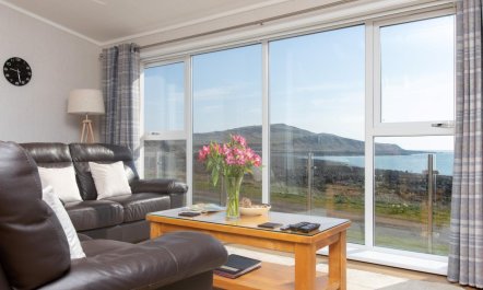 1 Bed in Castle Douglas 1