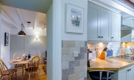 2 Bed in Buxton 3