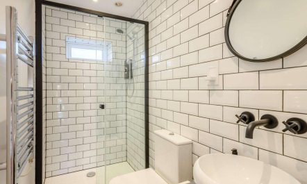 1 Bed in Lymington 8