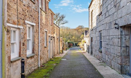 2 Bed in St. Austell 1