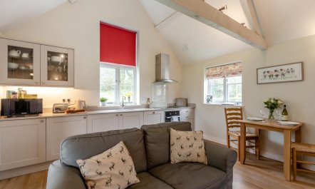 1 Bed in Sherborne 7
