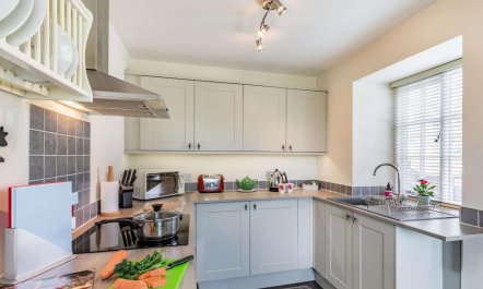 2 Bed in Scarborough 8