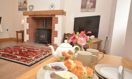 1 Bed in Holsworthy 1