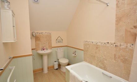 1 Bed in Holsworthy 8