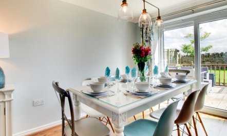 4 Bed in Seahouses 5