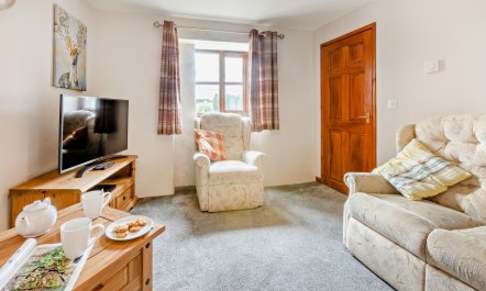 2 Bed in Holsworthy 2