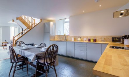 2 Bed in Tighnabruaich 4