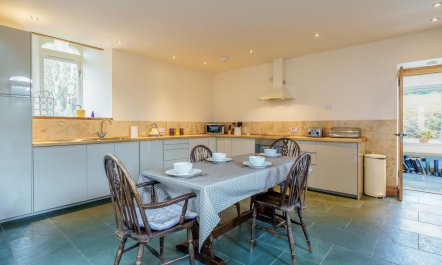 2 Bed in Tighnabruaich 5