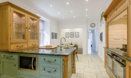 7 Bed in Talybont 6