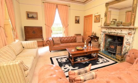 7 Bed in Moffat 6
