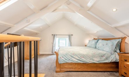 1 Bed in Narberth 9
