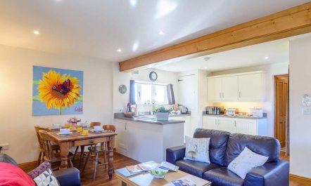 2 Bed in Pickering 2