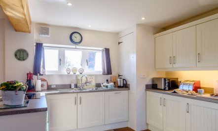 2 Bed in Pickering 3