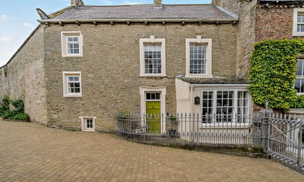 4 Bed in Middleham 1
