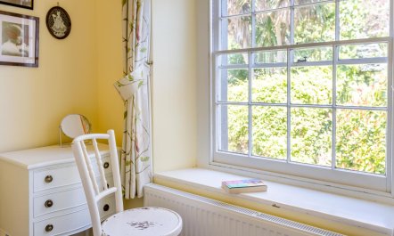 3 Bed in Bridport 3