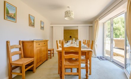 5 Bed in Bampton 3