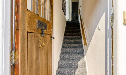 2 Bed in Eastbourne 7