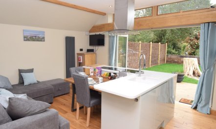 1 Bed in Lymington 4