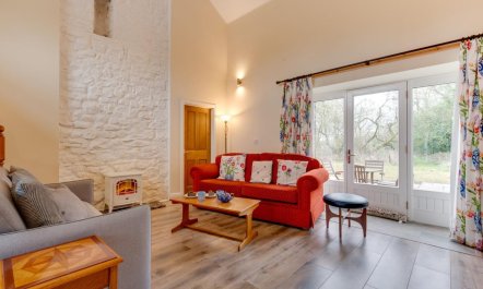 2 Bed in Swansea 2