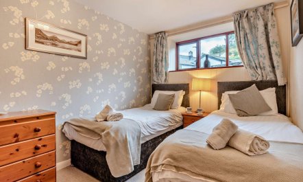 2 Bed in Keswick 7