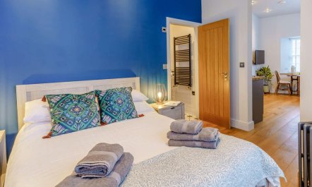 1 Bed in Tenby 7