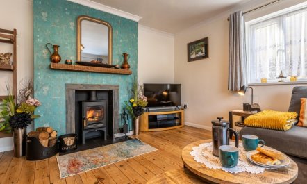 2 Bed in Cheltenham 2