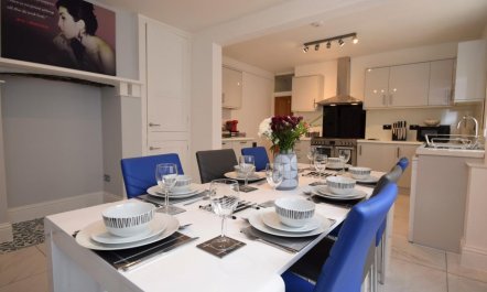 4 Bed in Ilfracombe 2