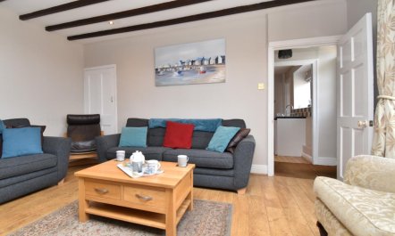 3 Bed in Seahouses 2